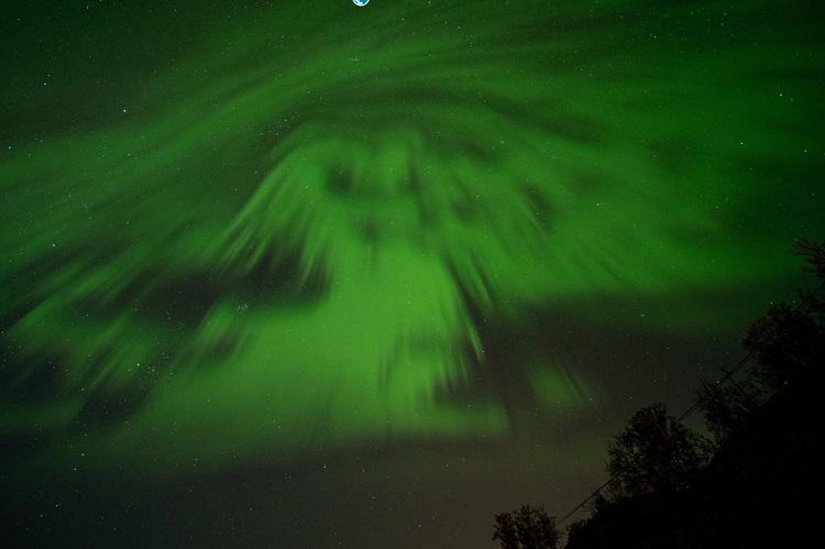 ver-aurora-boreal-tromso-noruega